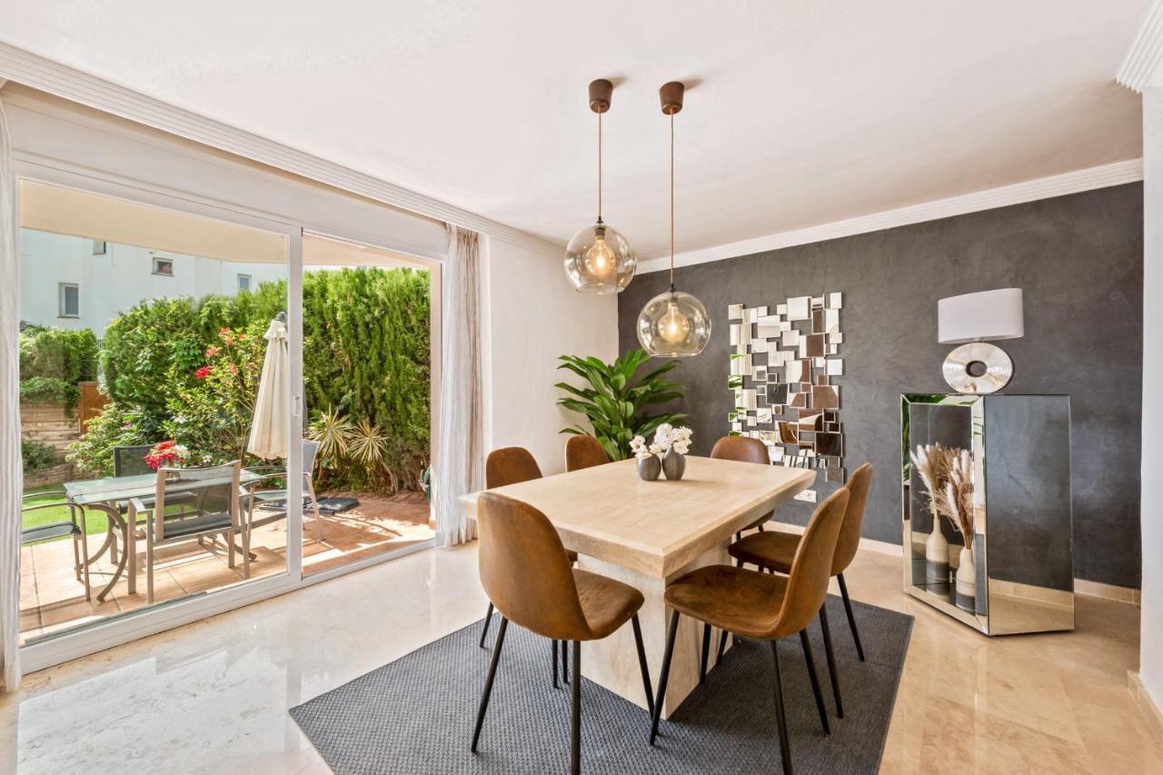 Cozy Townhouse Selwo Villa Estepona Luaran gambar